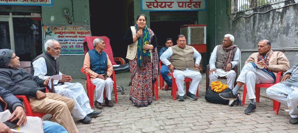 लोकतंत्र की रक्षा के लिए लगभग तीन सौ यात्राएं सड़क पर : प्रो आनंद कुमार